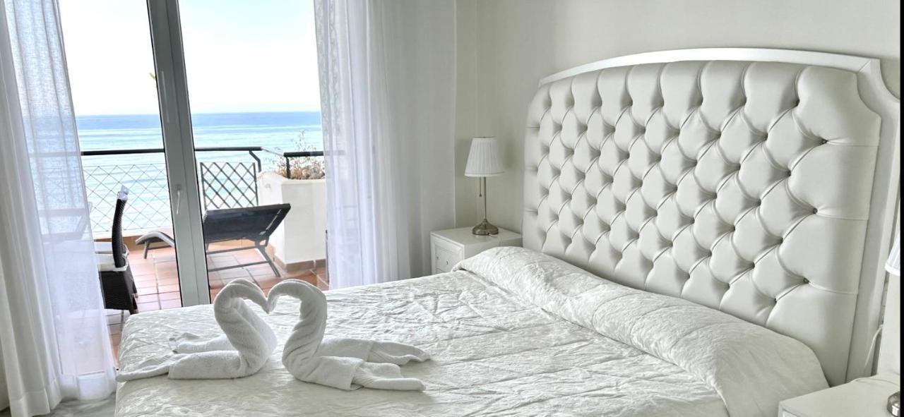 Mi Capricho A16 Beachfront Apartment Sitio de Calahonda 외부 사진