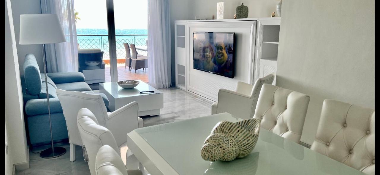 Mi Capricho A16 Beachfront Apartment Sitio de Calahonda 외부 사진