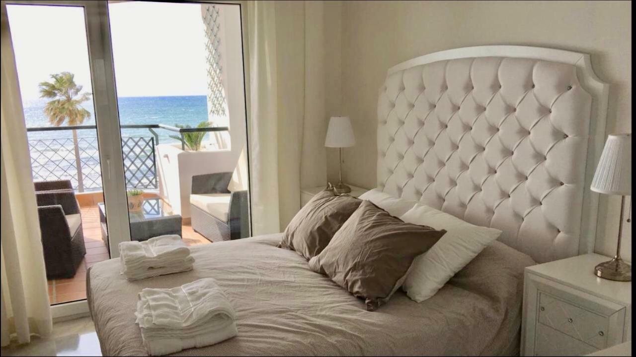 Mi Capricho A16 Beachfront Apartment Sitio de Calahonda 외부 사진